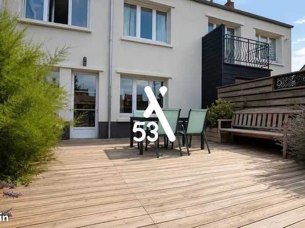 Immeuble 196 m²