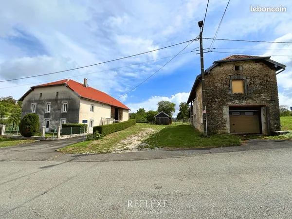 Propriété de caractère sur 1 hectare de terrain & dépendances