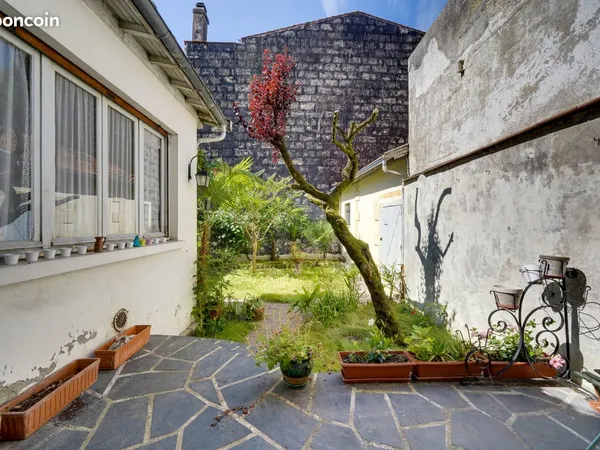 Maison 6 pièces 158 m²