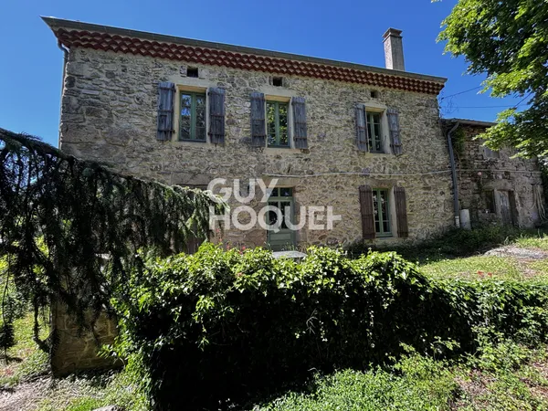 Maison en pierres à vendre de 7 pièces de 200 m²