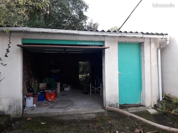 Garage sur terrain viabilisé