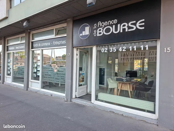 Local commercial à louer place du chillou