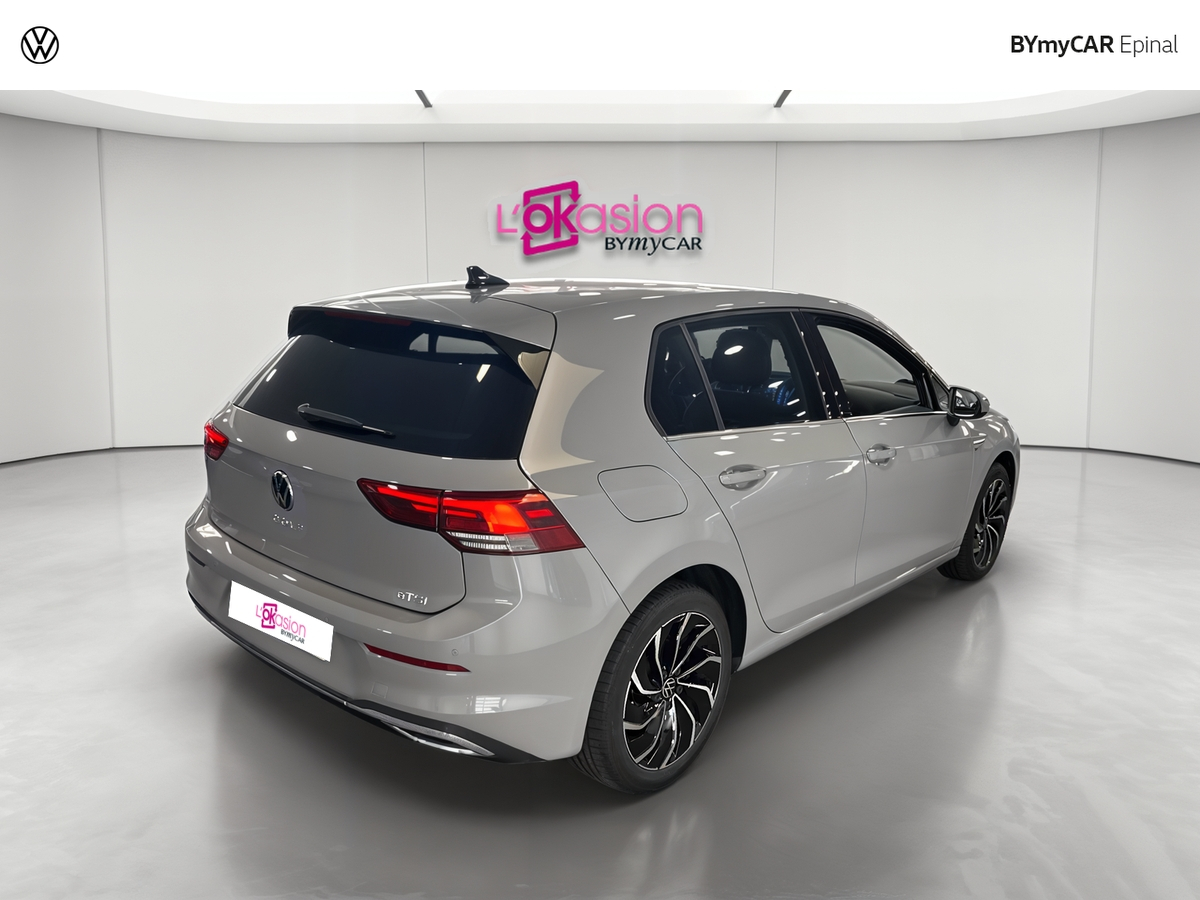 Volkswagen Golf 1.5 eTSI OPF 150 DSG7 — photo 5
