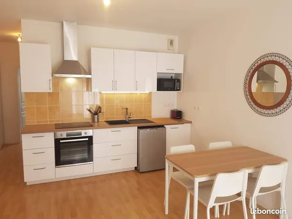 T2 meublé 42 m² avec parking, Bourg-sous-la-Roche