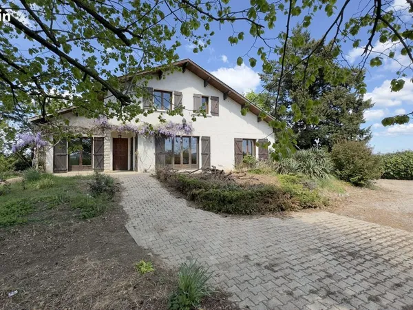 Maison 6 pièces 159 m²