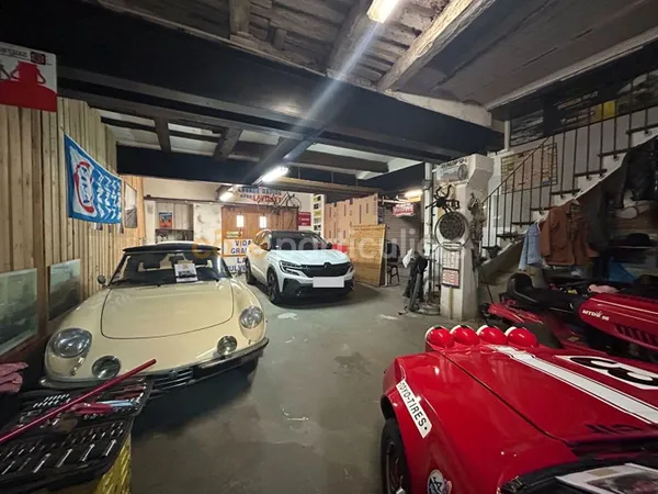 Parking / box