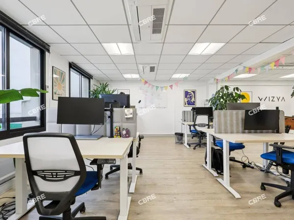 Bureau 2 pièces 95 m²