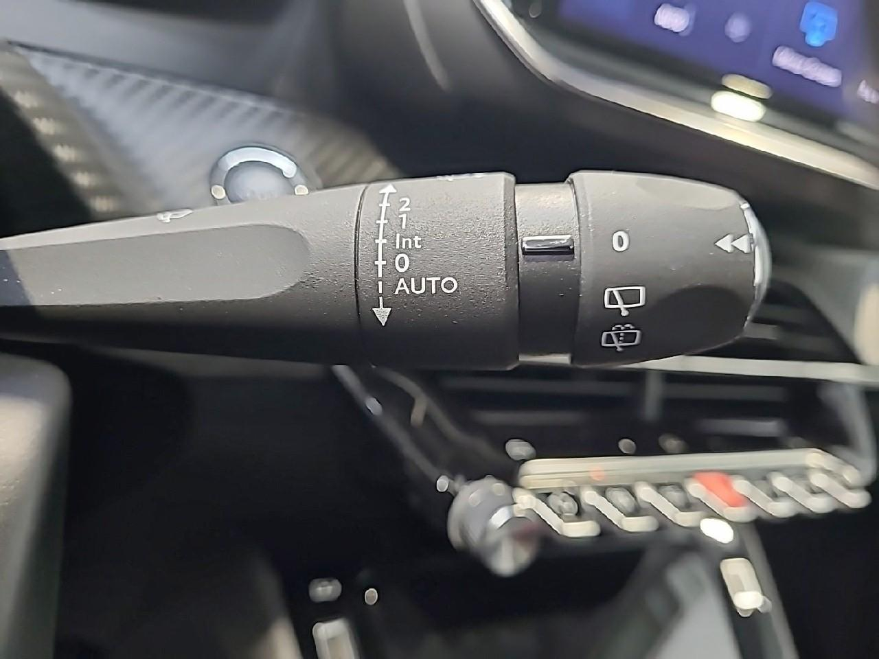 Peugeot 208 puretech 100 s&s bvm6 allure — photo 23