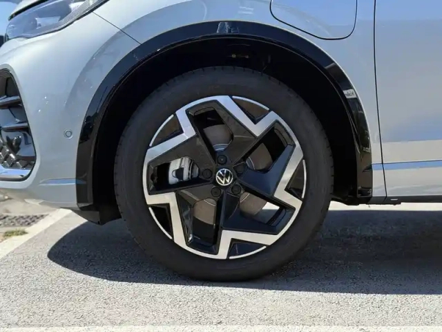 Volkswagen Tiguan 1.5 ehybrid 204ch dsg6 — photo 7