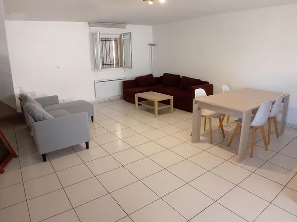 Appartement t4 a louer