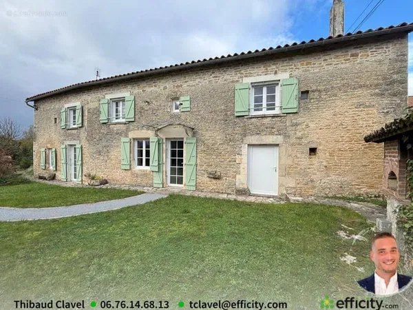Maison 6 pièces 185 m² à vendre à Ruffec (16700)