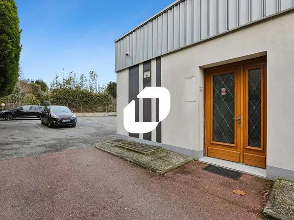 A louer Bureaux 75m² Chilly mazarin