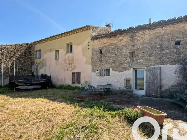 Maison 8 pièces 241 m²