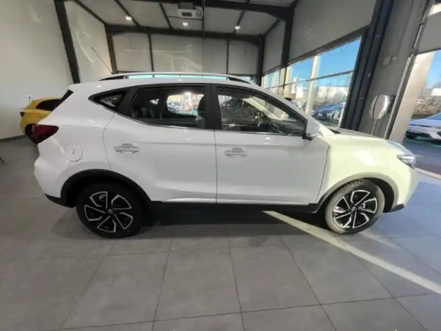 Mg Zs 1.5 vti-tech 106ch luxury — photo 4
