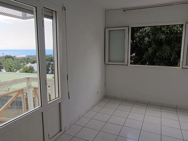 Location APT F4