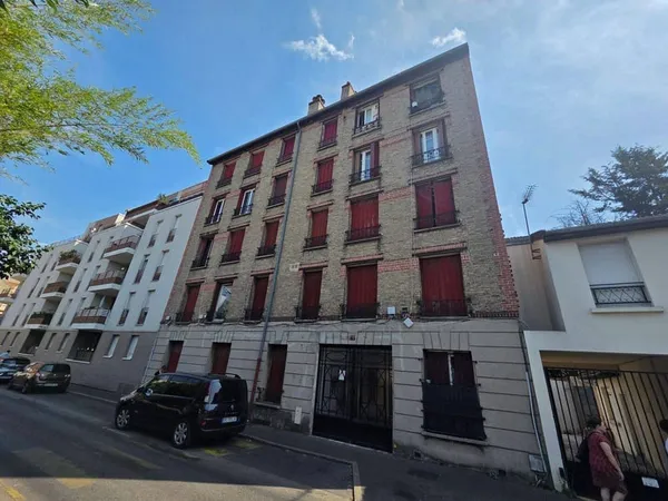 Studio 1 pièce 20 m²