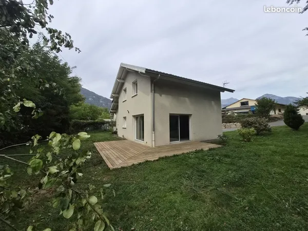 Maison 3 pièces 100 m²