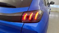 Peugeot 208 1.2 PureTech 100ch S&S Allure Pack — photo 29
