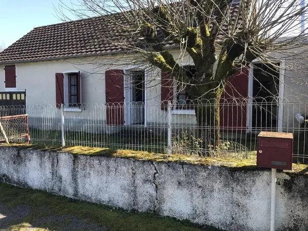 Pavillon traditionnel à rafraîchir dans la commune Saint-Martin-Le-Mault