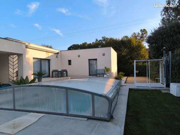 Maison contemporaine 4 pièces 105m2