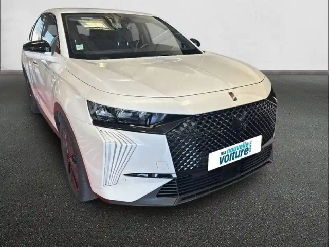 Ds Ds 7 hybride rechargeable e-tense 225 eat8 — photo 2