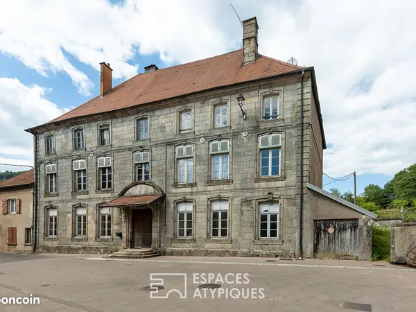 Maison 20 pièces 275 m²