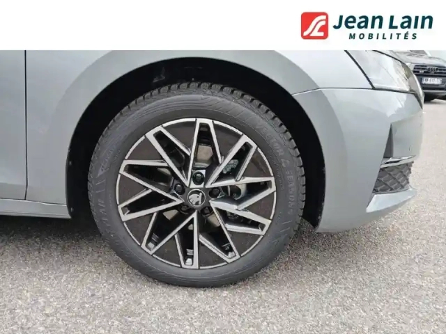 Skoda Octavia combi 1.5 tsi hybrid 150 ch act dsg7 — photo 9