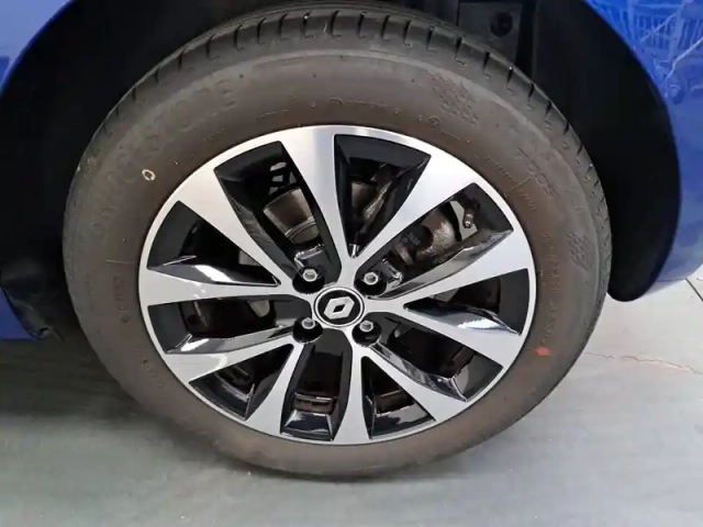 Renault Clio tce 90 — photo 18