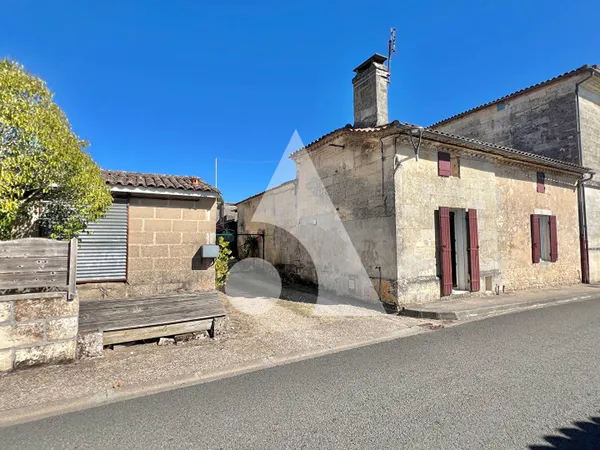 Maison avec dépendance à rénover