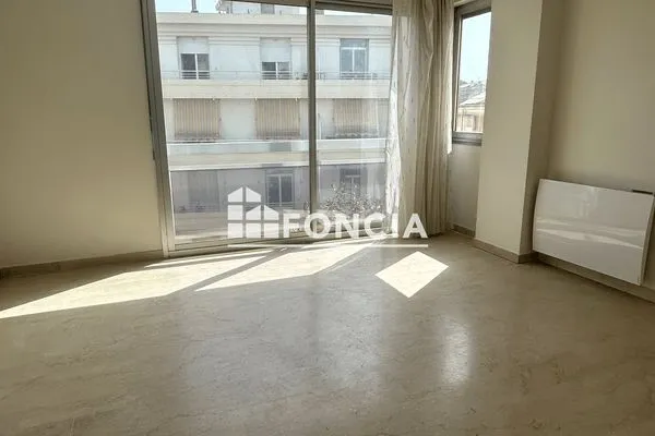 Appartement 1 pièce 27 m²