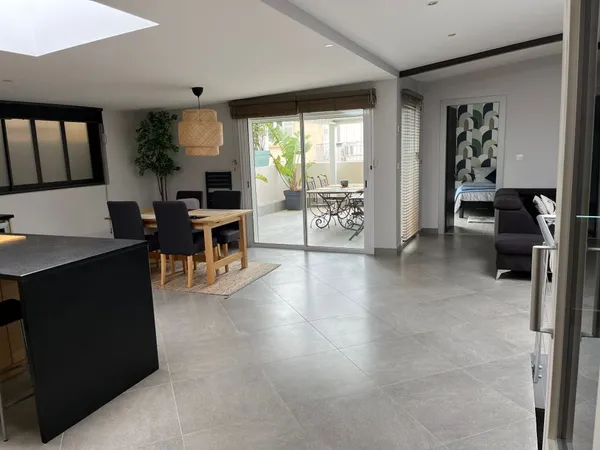 Appartement de 120m2 à louer sur Hyères