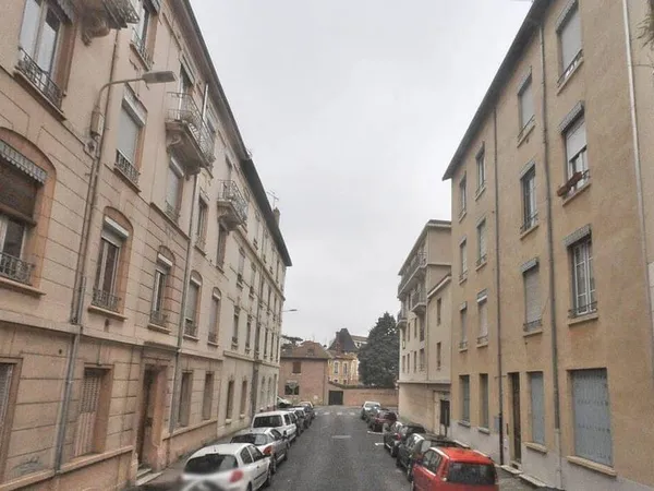 Studio 1 pièce 16 m²