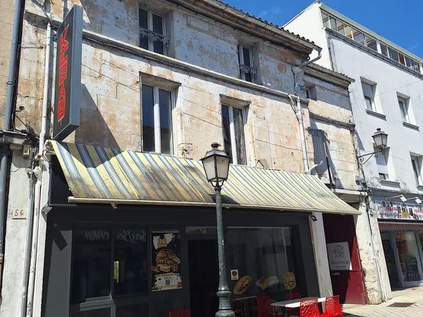 Local commercial 180 m² Angoulême