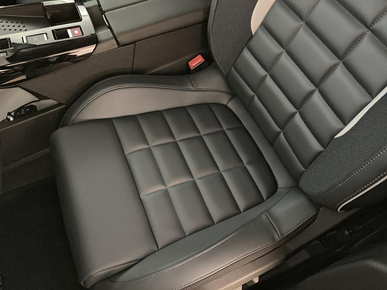 Citroën C5 Aircross hybride 145 ch e-dcs6 max — photo 9