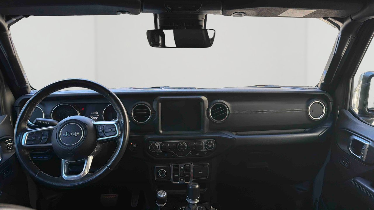Jeep Wrangler Unlimited 4xe 2.0 l T 380 ch PHEV 4x4 BVA8 — photo 9