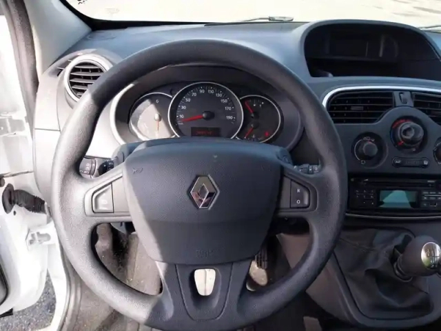 Renault Kangoo blue dci 95 — photo 11