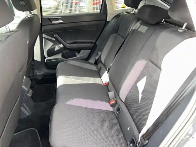 Volkswagen Taigo 1.0 tsi 116 bvm6 — photo 11