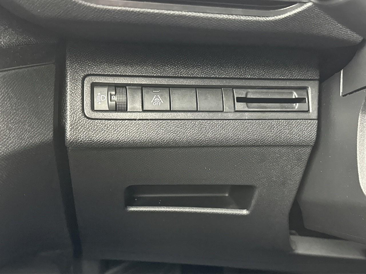 Peugeot 3008 puretech 130ch s&s bvm6 allure pack — photo 16