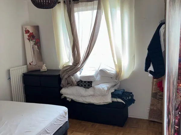 Une chambre coloca