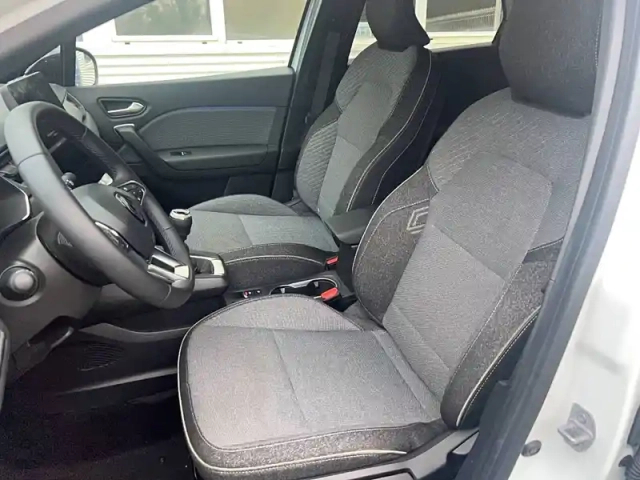 Renault Captur eco-g 100 ch — photo 69