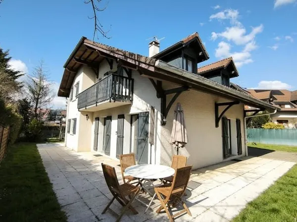 Maison 4 pièces 144 m²