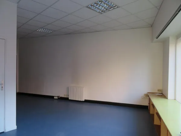 Local commercial 80 m²