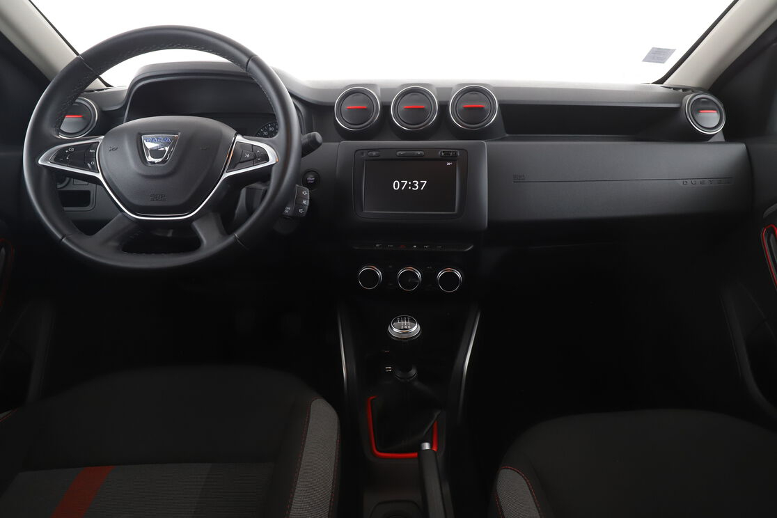 Dacia Duster 1.5 dCi Blue Techroad 4x2 — photo 11