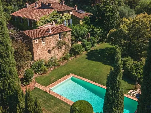 Propriété exceptionnelle, proche de Saint Tropez.