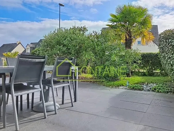 Proche tous les services, Maison familiale de + 170 m² avec 6 chambres, 3 salle de bains