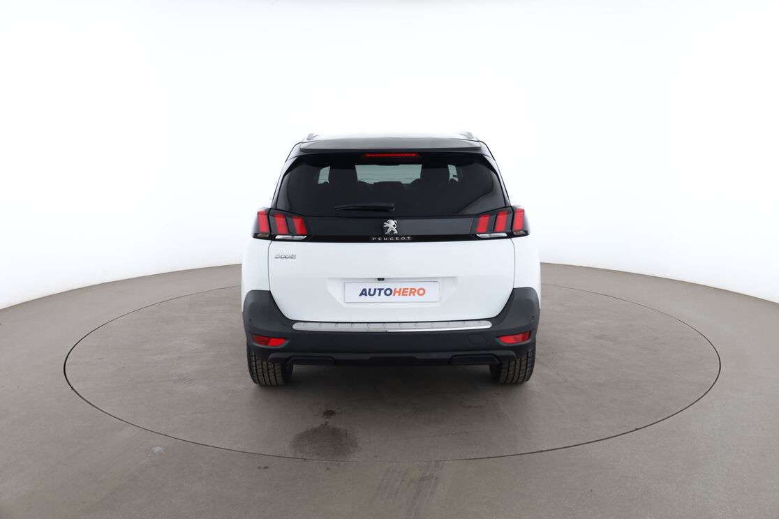 Peugeot 5008 1.2 PureTech Crossway — photo 4