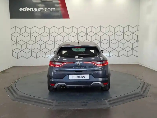 Renault Megane mégane iv berline tce 140 fap — photo 29