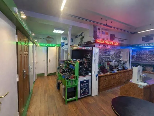 Local commercial 50 m²