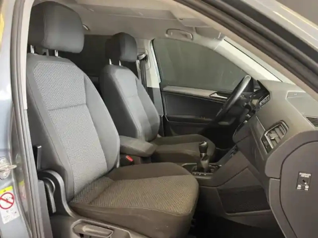 Volkswagen Tiguan allspace 2.0 tdi 150ch confortline — photo 10