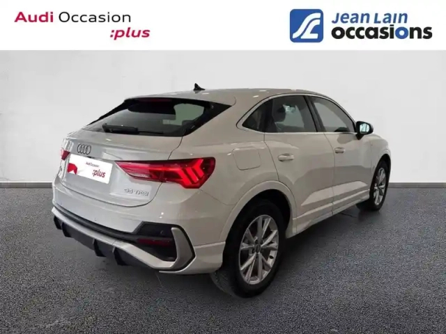 Audi Q3 sportback 35 tfsi 150 ch — photo 26